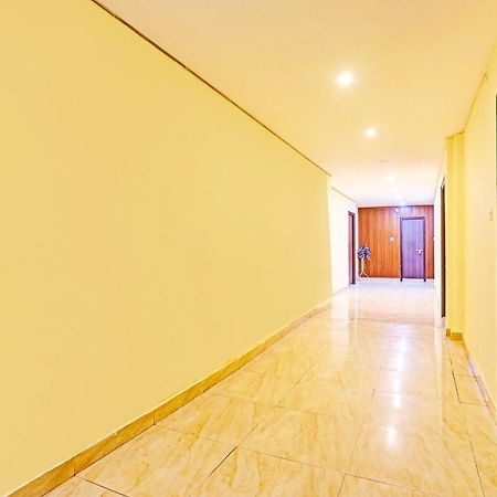Hotel O Arvi Guest House Varanasi Esterno foto